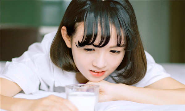 巴马40万找私人代妈